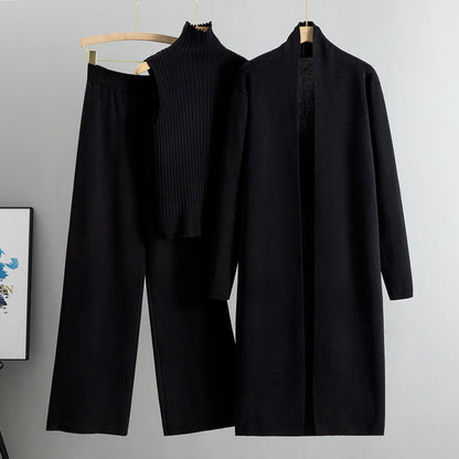 Traje de punto abrigo, pantalón y gorro