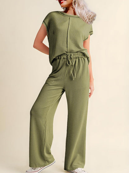 Conjunto de blusa y pantalón de canalé elegante verano