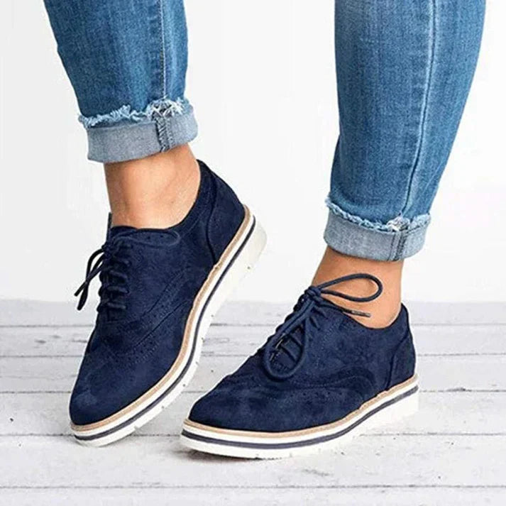 Zapatos de Piel Elegantes con Cintas