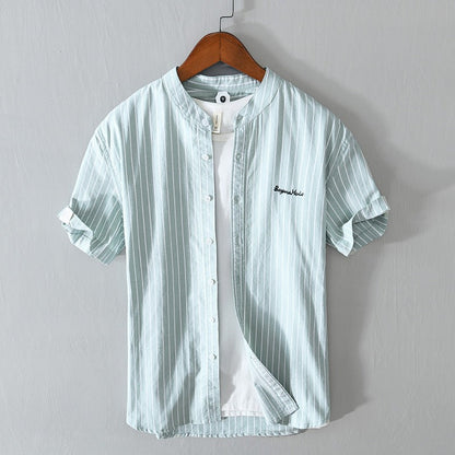 Camisa hombre rayas finas elegante bordado sutil
