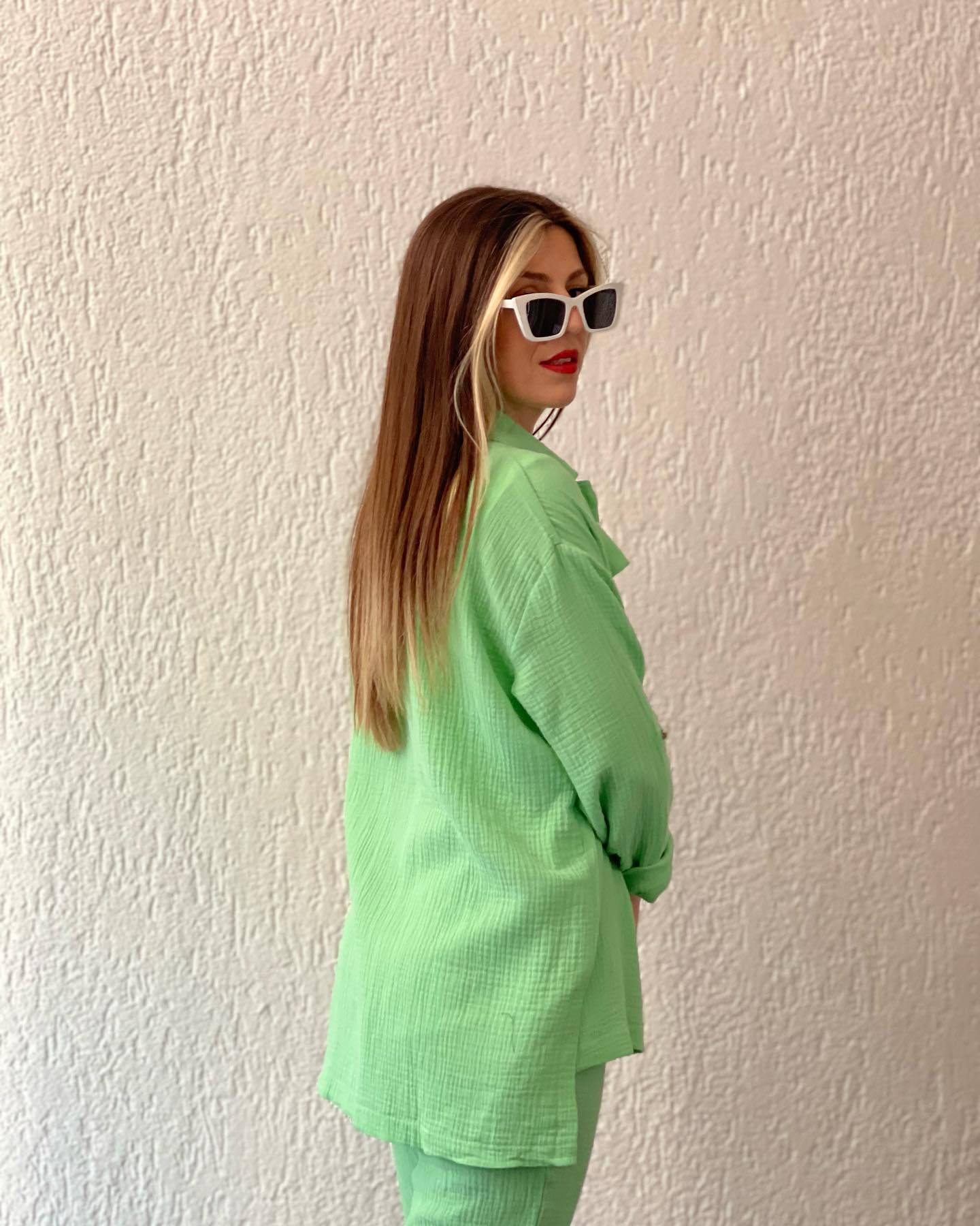 Pantalones y camisa cómodos deportivos - Vestiria