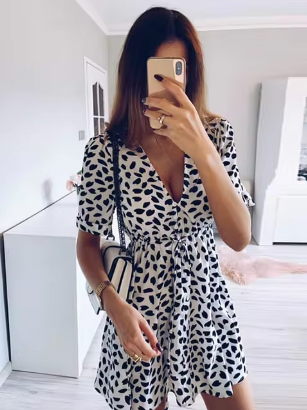 Vestido Fiesta Mini con Escote en V