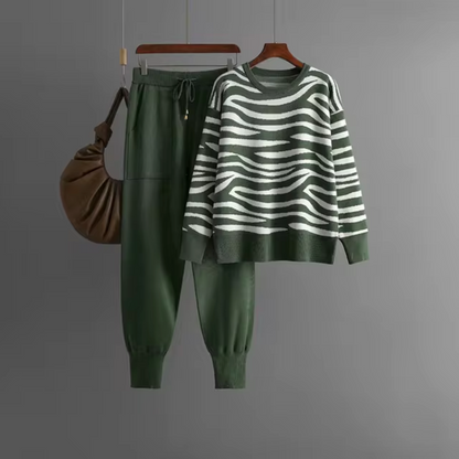 Conjunto Jersey Punto y Pantalón Suave