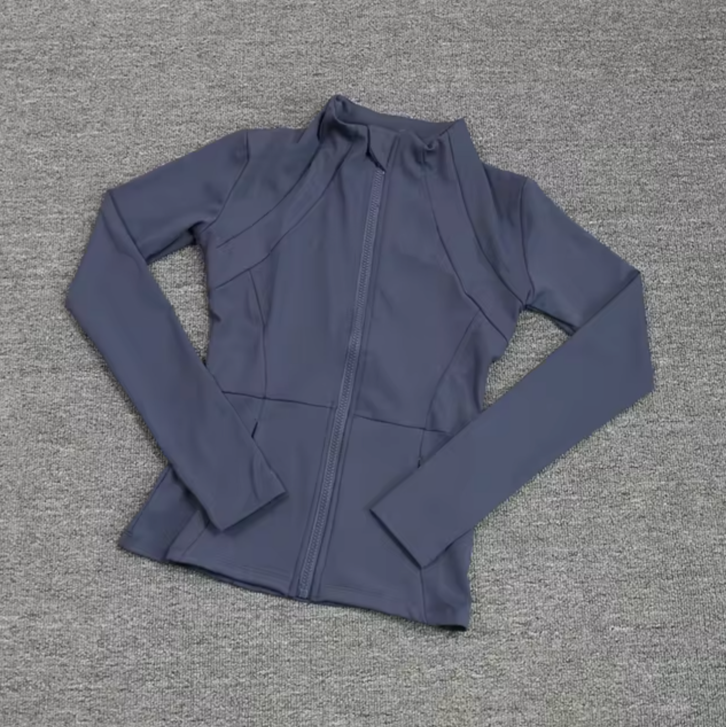 Chaqueta deportiva ligera y cómoda