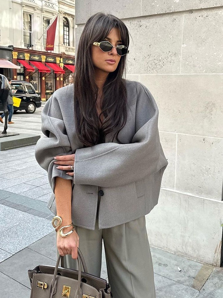 Abrigo Kimono Mujer Con Botones Elegante - Vestiria