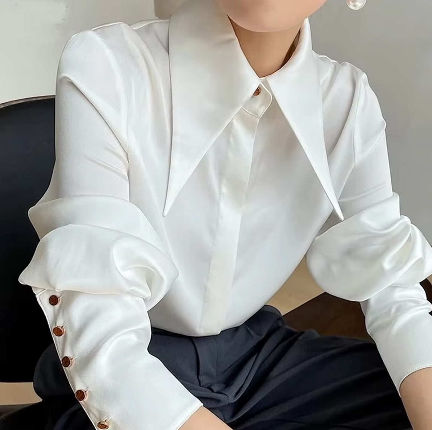 Blusa de raso lisa manga larga elegante - Vestiria