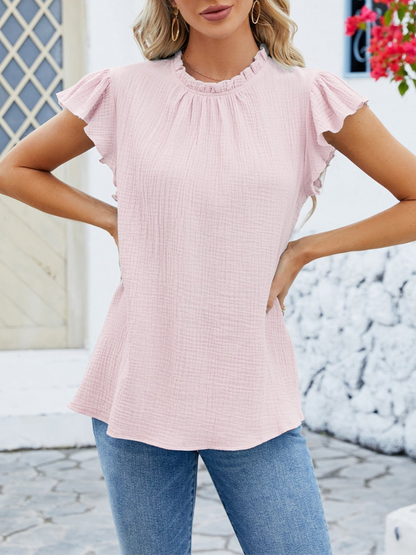 Blusa de mujer con mangas fruncidas y encaje
