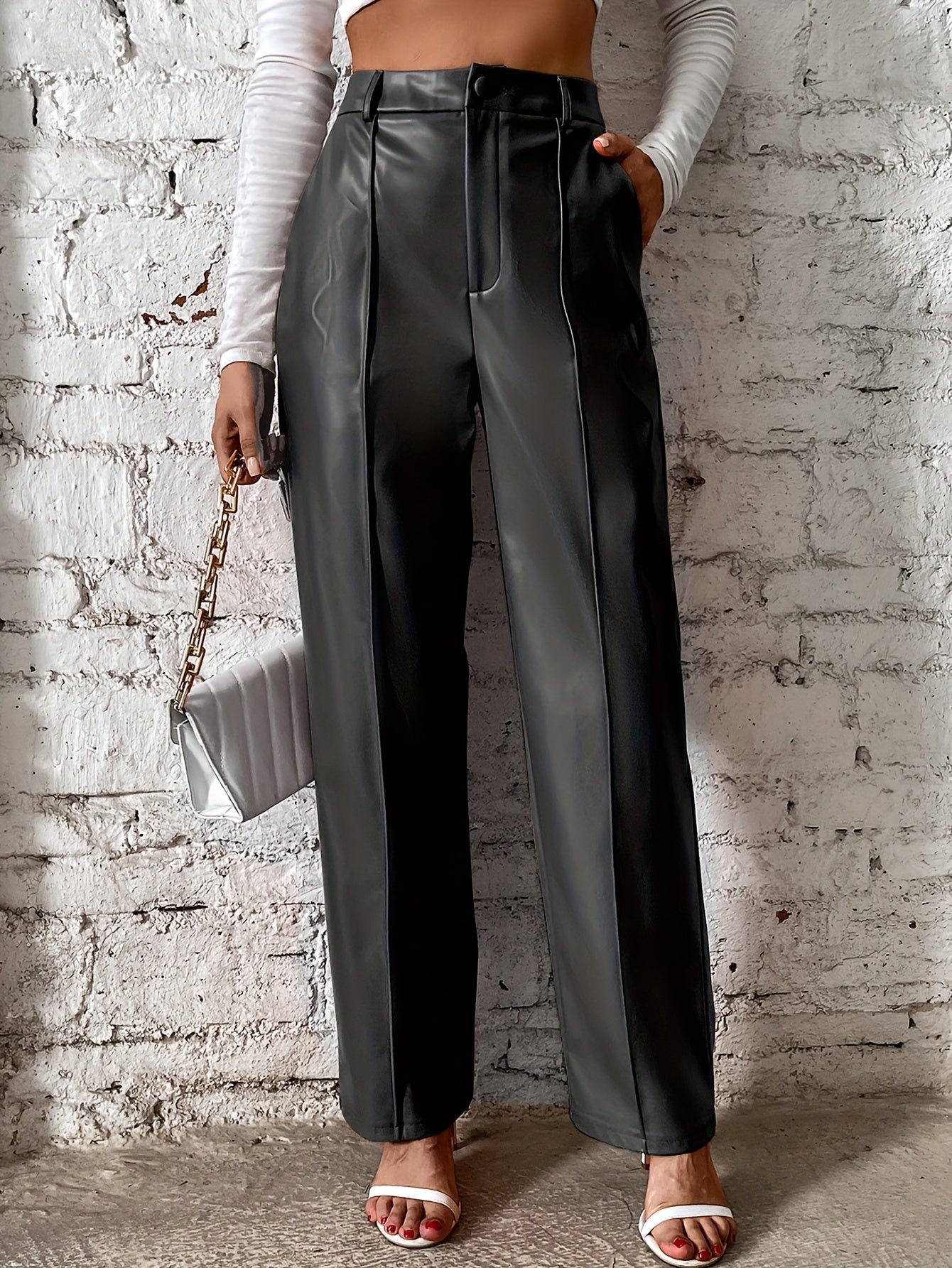 Pantalón Cuero Alto Cintura Estilo Clásico - Vestiria