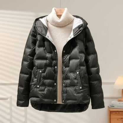 Chaquetón invernal acogedor para mujer con capucha