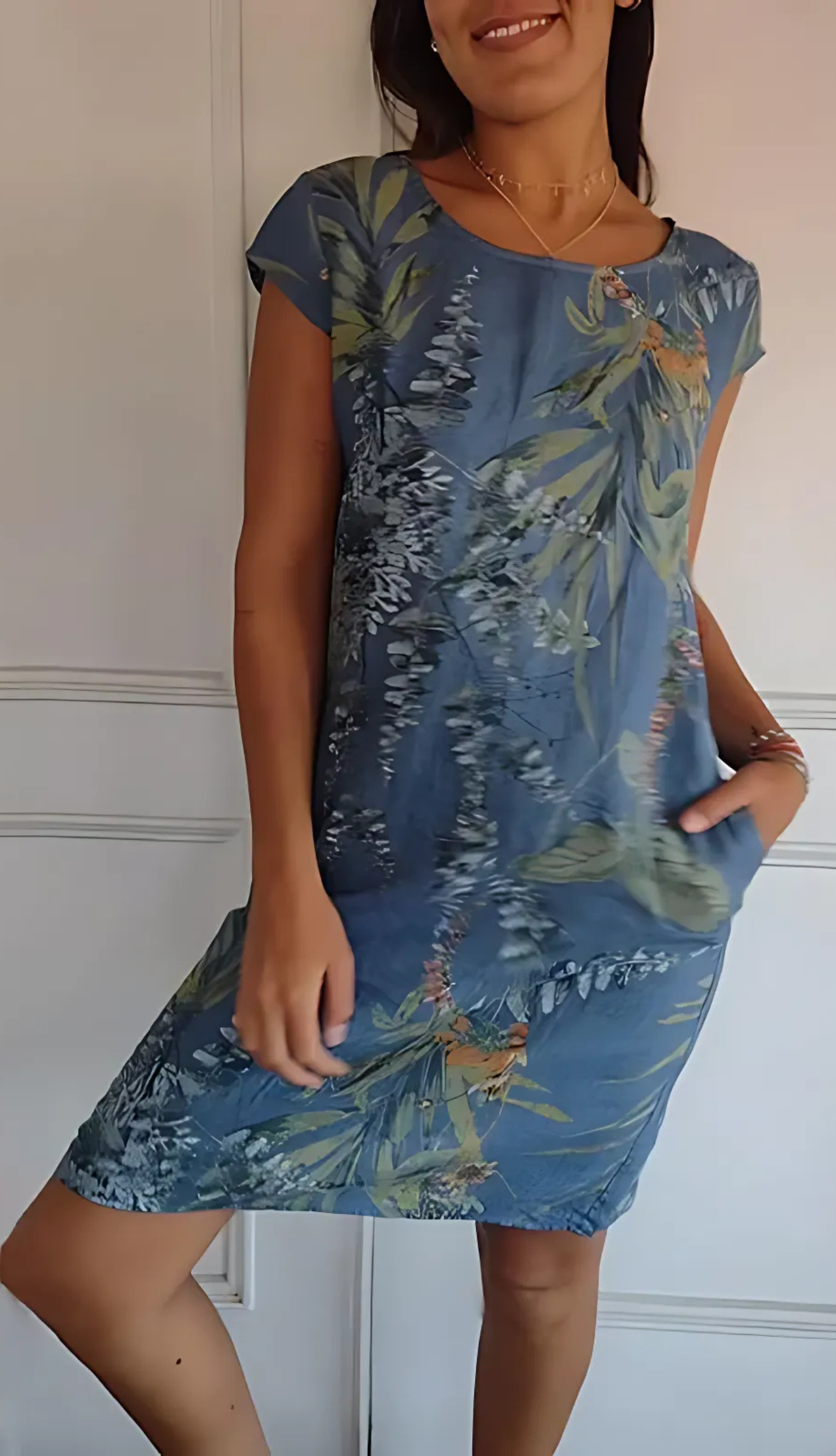 Vestido informal corte recto escote redondo