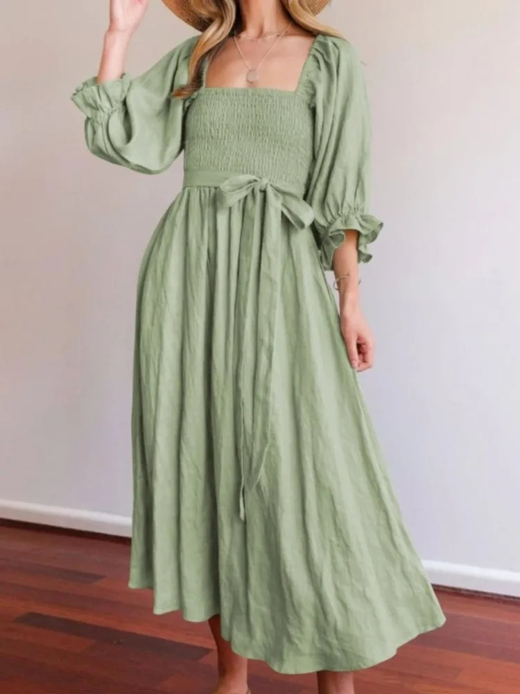 Vestido de Mujer con Volantes y Cinturón