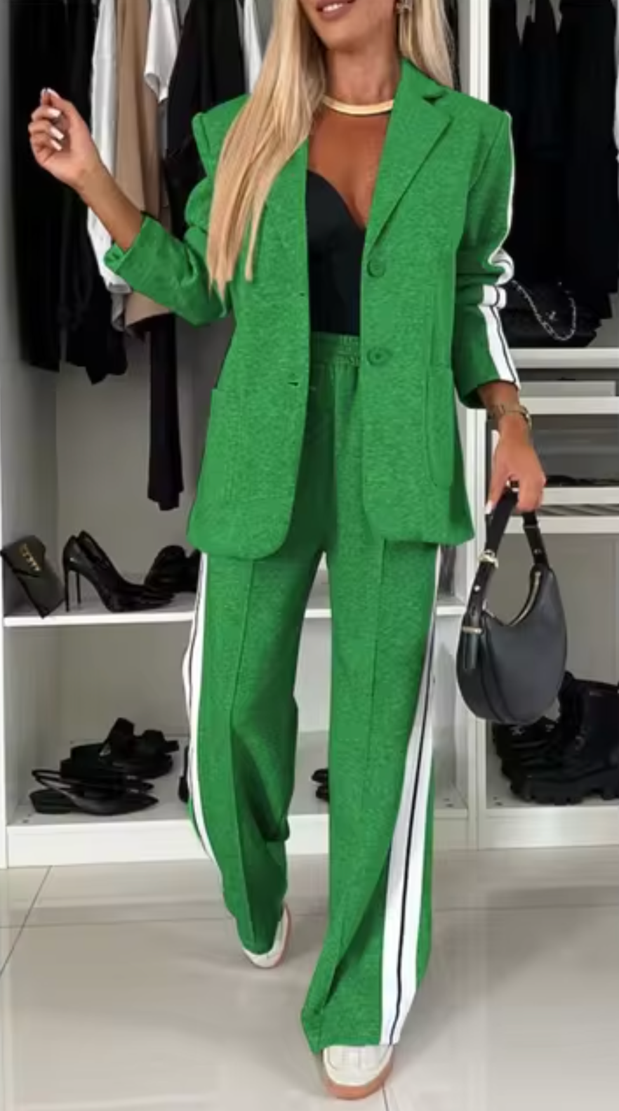 Traje de mujer algodón clásico y elegante