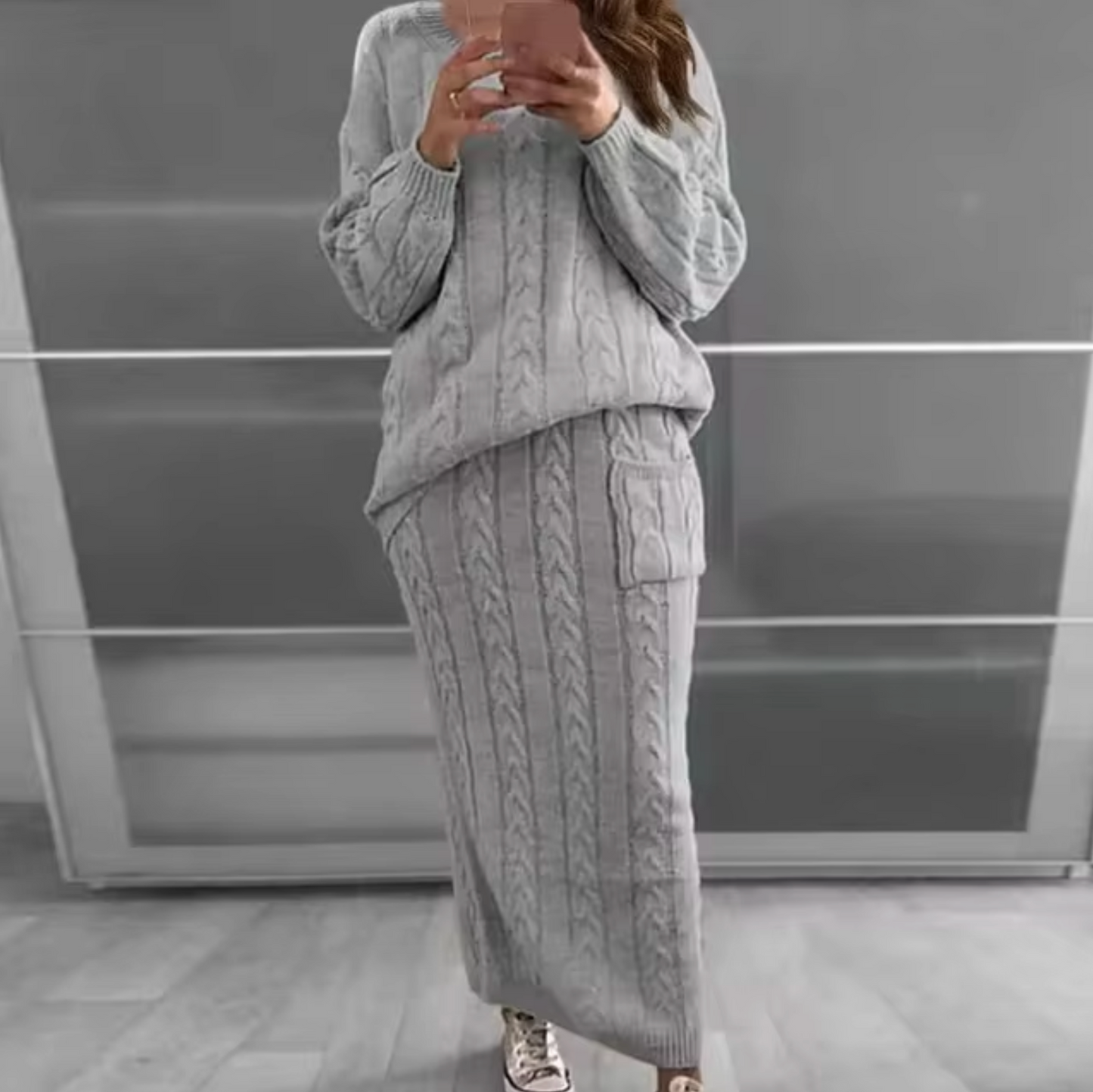 Conjunto Jersey y Falda Cálido y Chic
