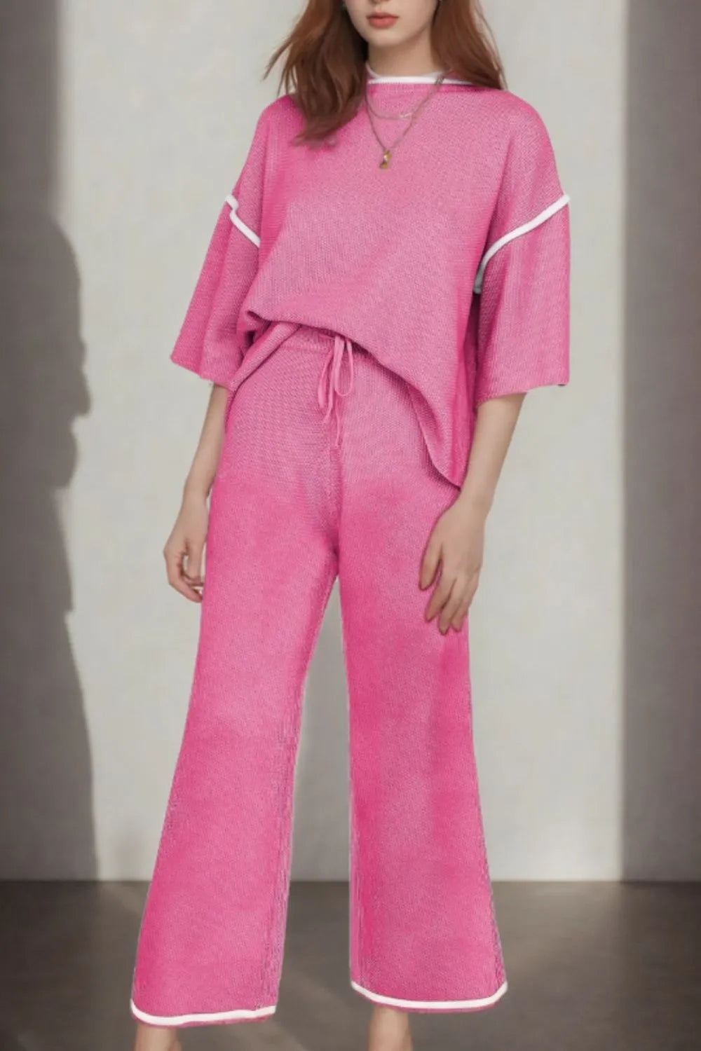 Conjunto Relajado Camiseta y Pantalón Amplio - Vestiria