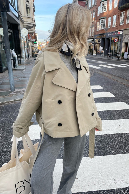 Chaquetón Trench Beige Mujer Elegante - Vestiria