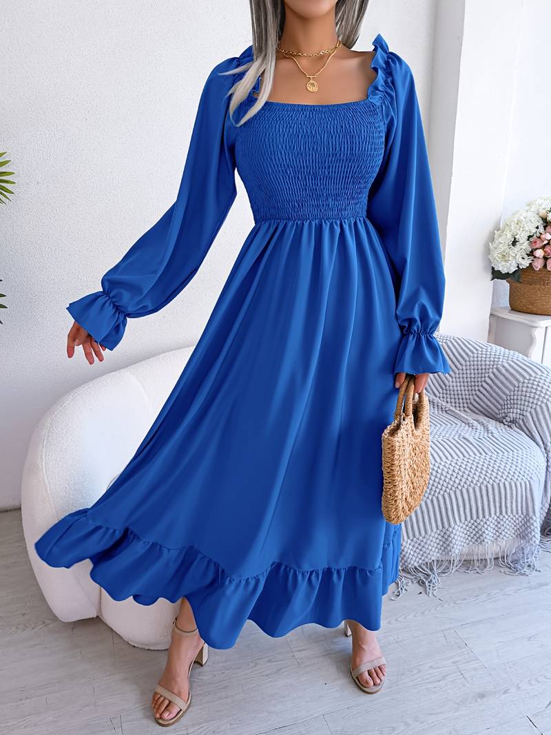 Vestido Elegante con Volantes Florales - Vestiria