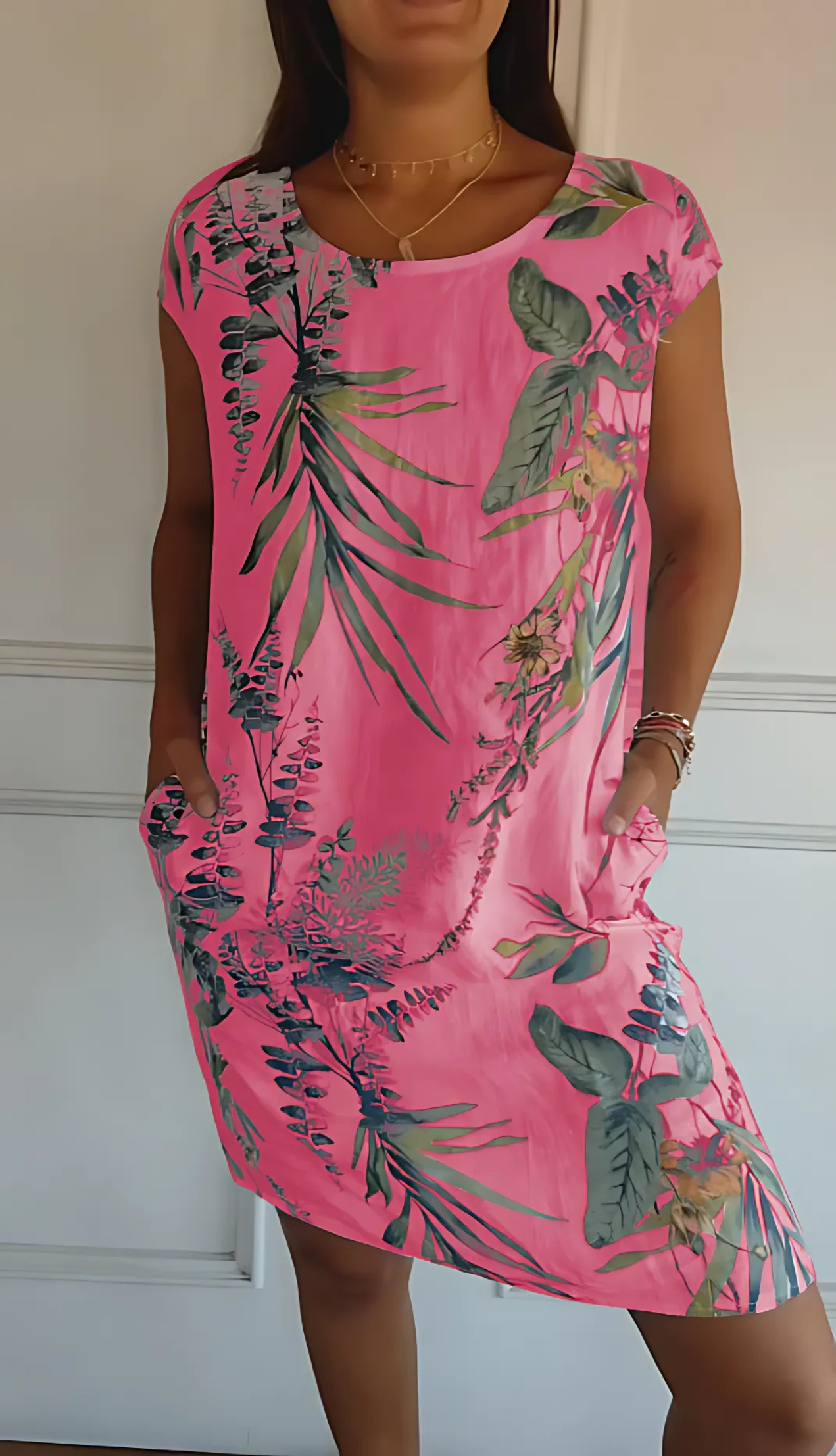 Vestido informal corte recto escote redondo