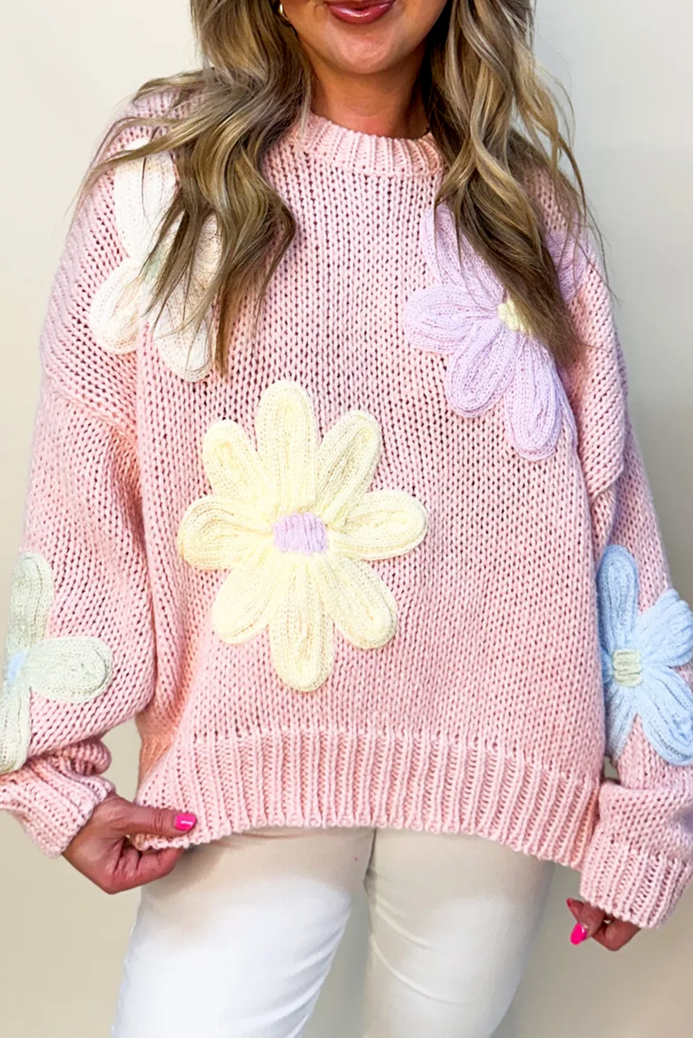 Jersey Floral Elegante con Bordados de Rosa