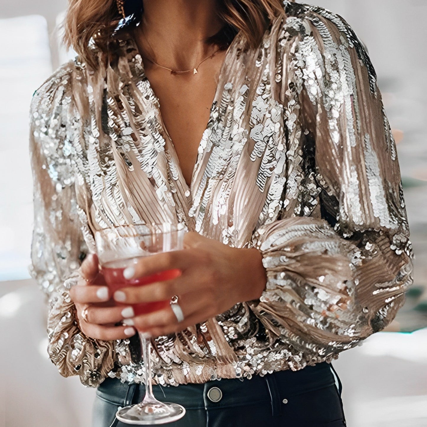 Blusa de Noche Elegante y Luminosa - Vestiria