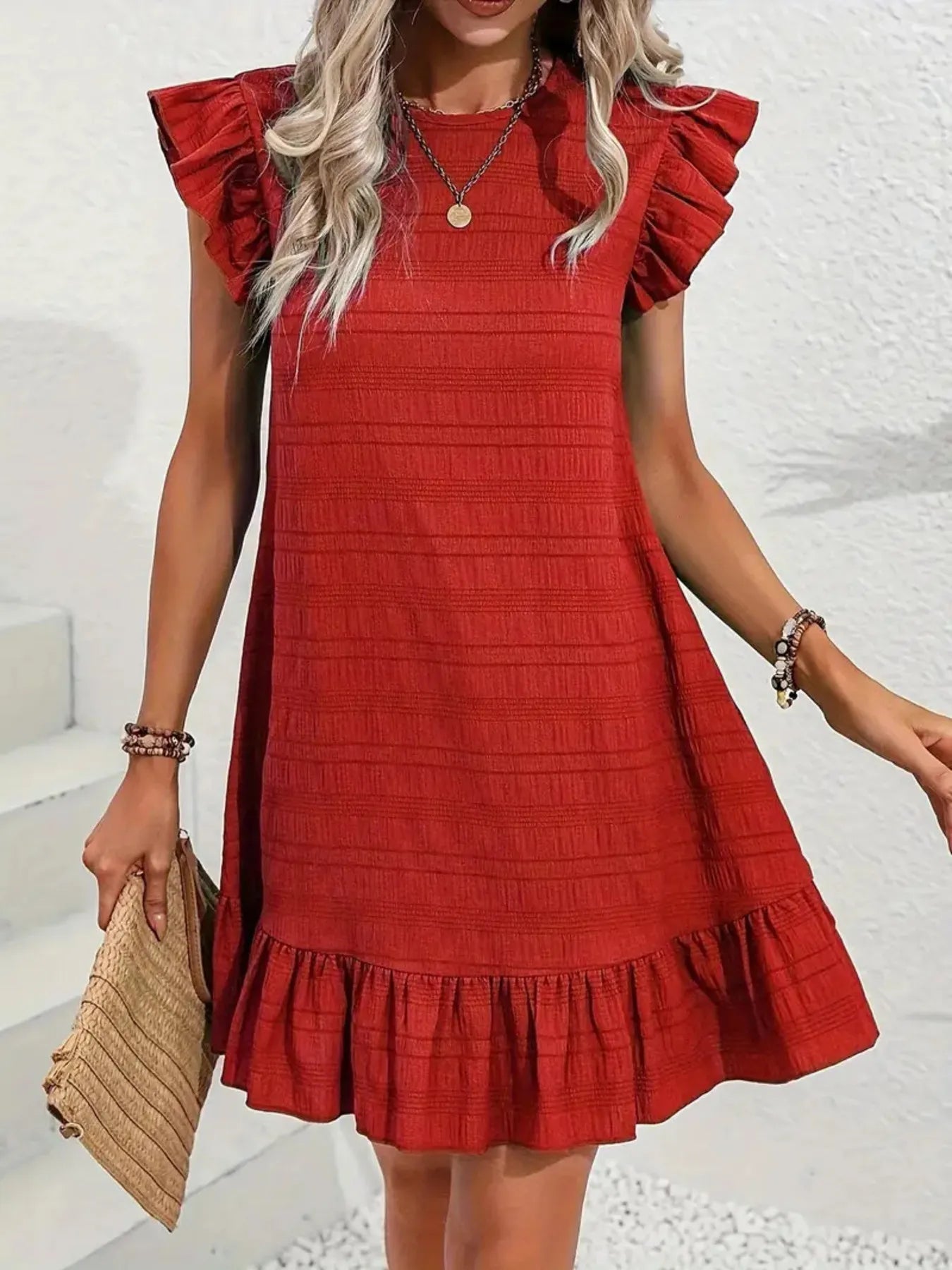 Vestido Corto con Mangas Voladas Florales