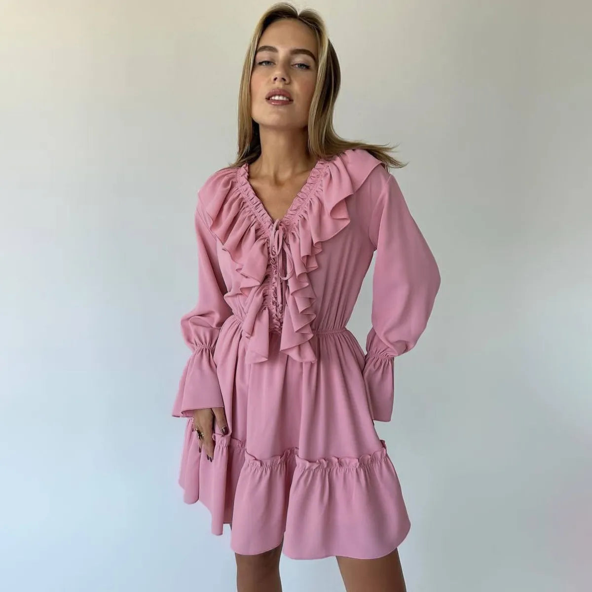 Vestido de Mujer Plisado con Volantes Elegante