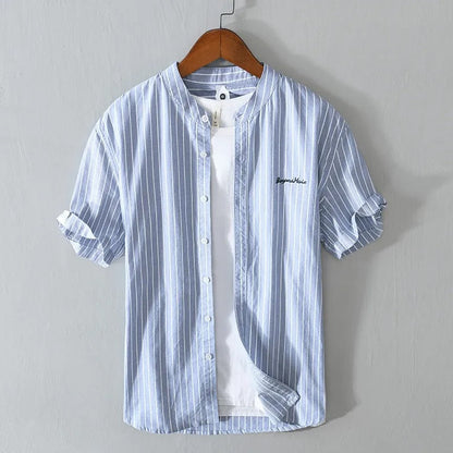 Camisa hombre rayas finas elegante bordado sutil
