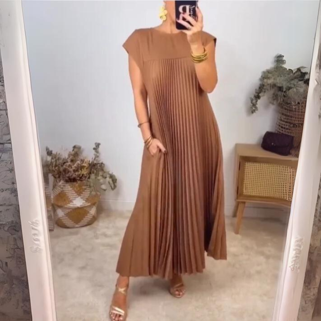 Vestido Plisado Ligero y Alegre