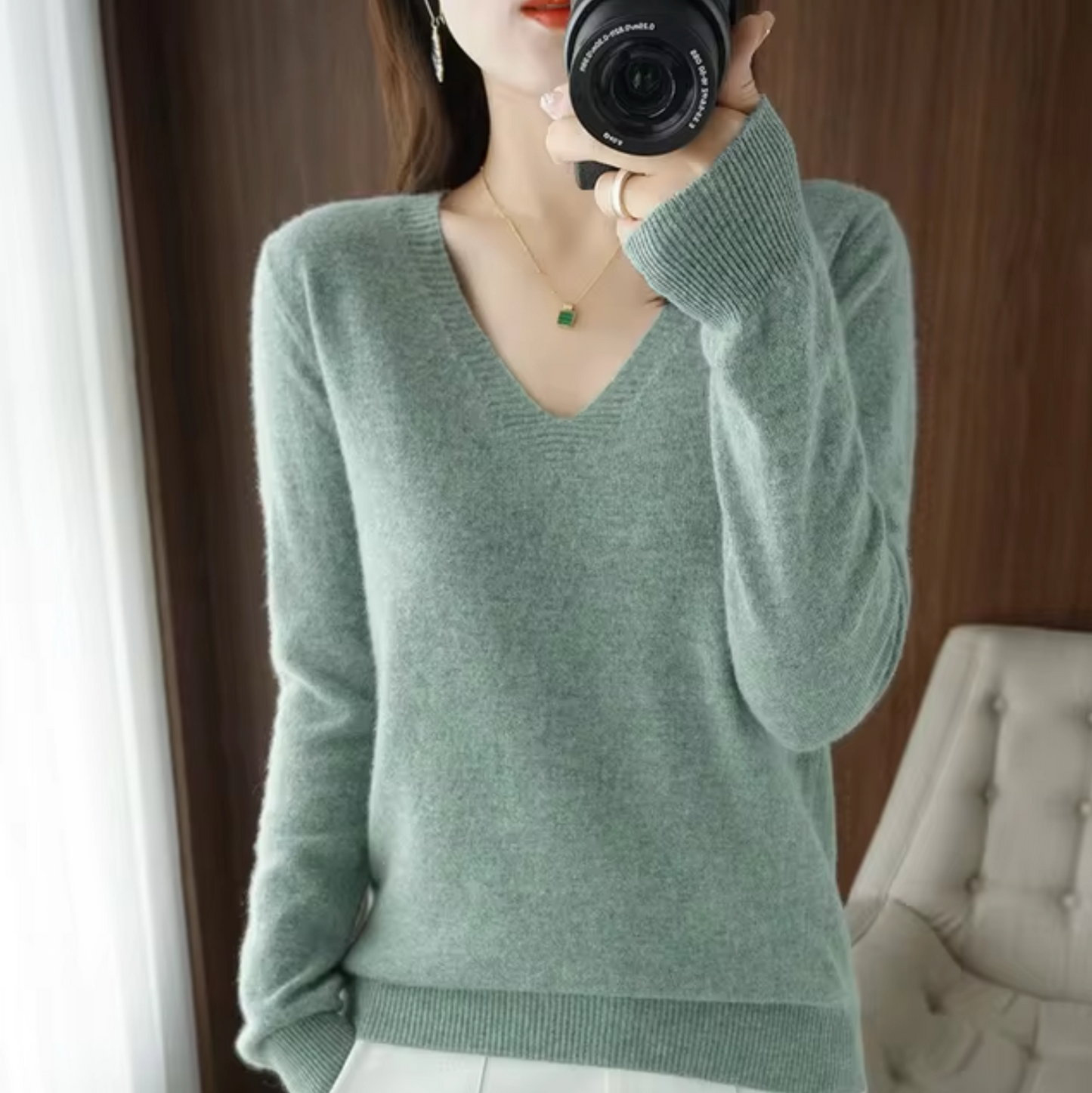 Sudadera de punto cuello en V cómoda