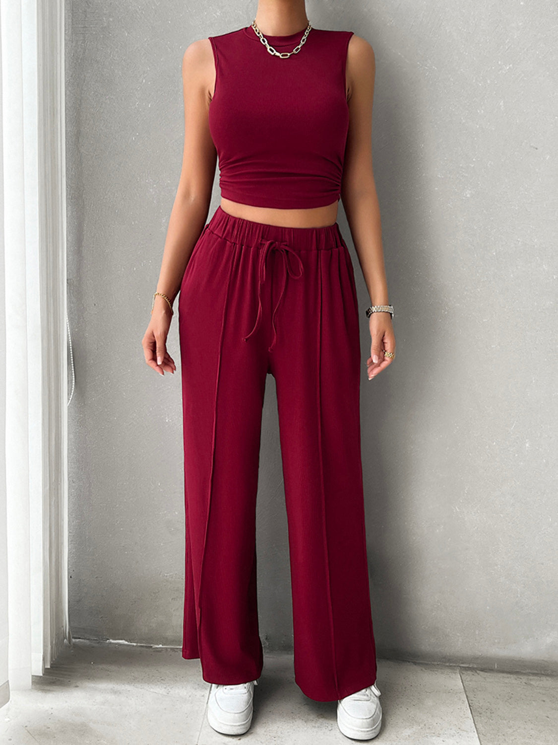 Conjunto Deportivo Camiseta y Pantalón Cómodo
