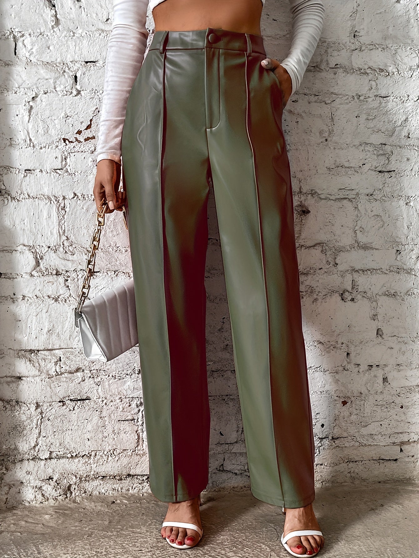 Pantalón Cuero Alto Cintura Estilo Clásico