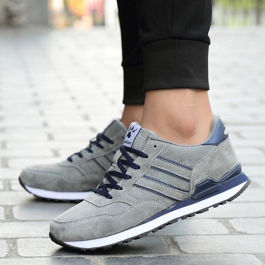 Zapatillas running hombre ligero con cierre rápido - Vestiria