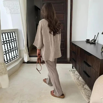 Conjunto suelto clásico para mujer elegante - Vestiria