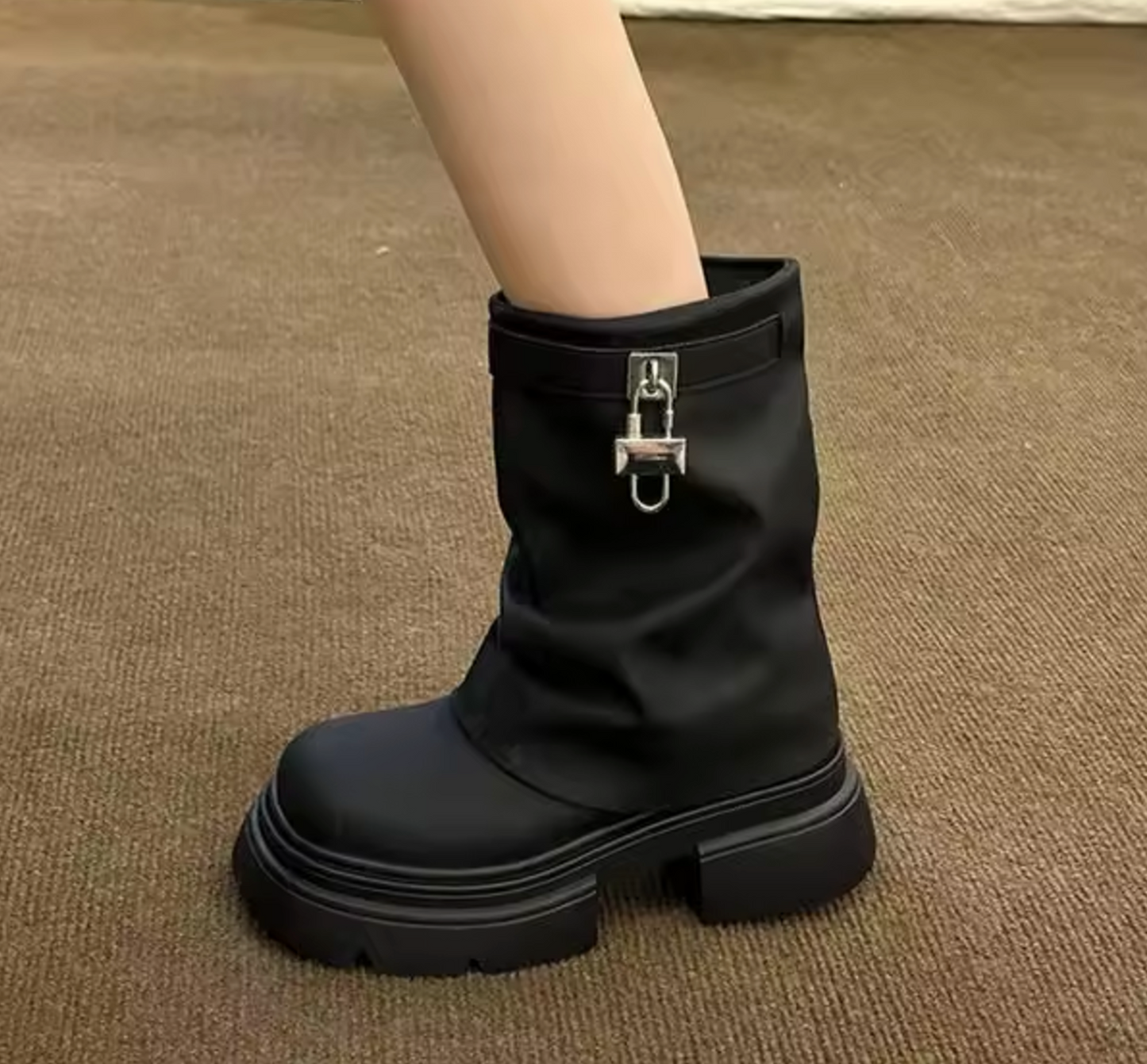 Botas Cuero Clásicas Mujer