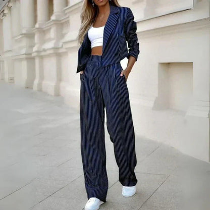 Traje Chic de Dos Piezas Elegante