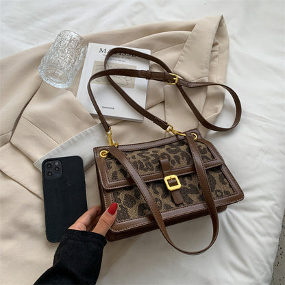 Bolso cuadrado estampado animal print chic - Vestiria