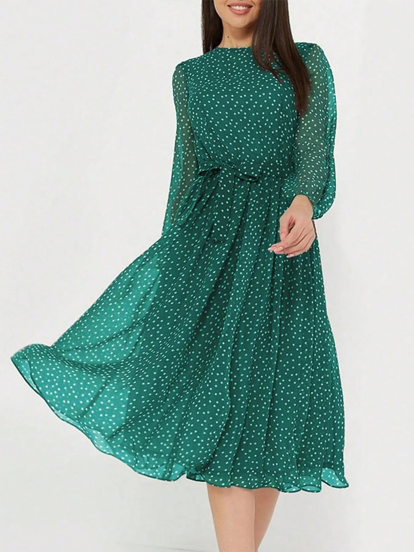Vestido Midi con Mangas Largas y Lunares Elegante