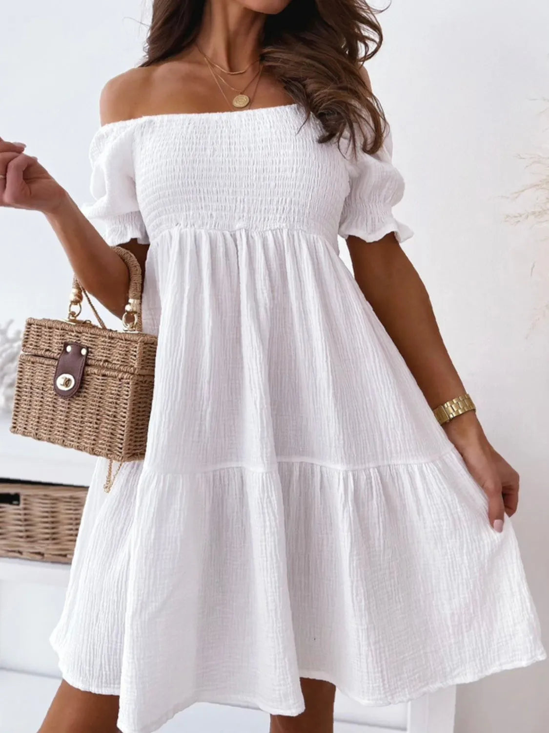 Vestido Corto Elegante Escote Redondo