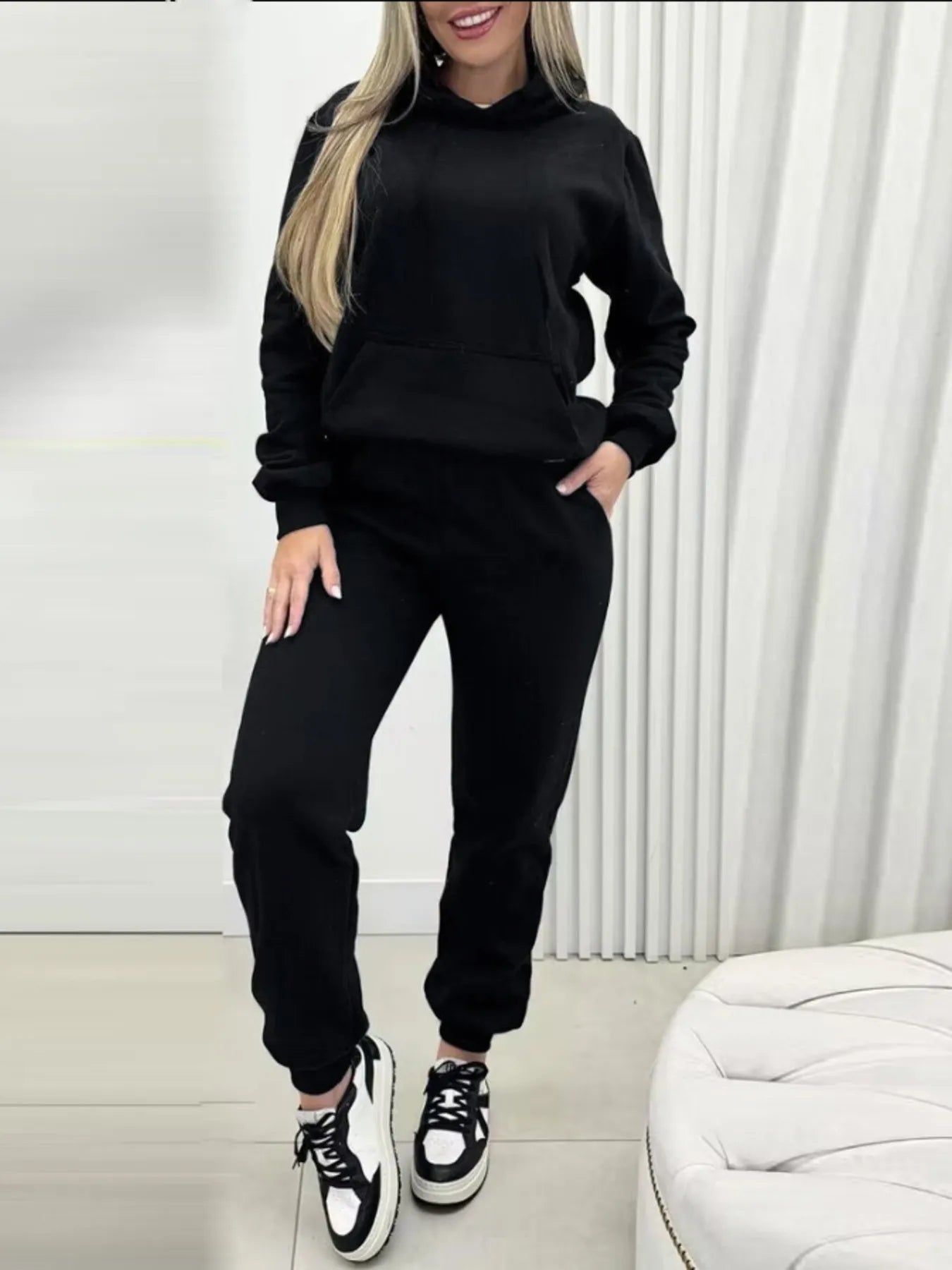 Chaquetón y Pantalones Deportivos Informales - Vestiria