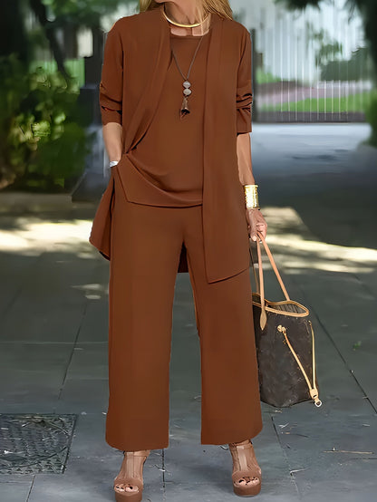 Traje mujer cómodo tres piezas elegante