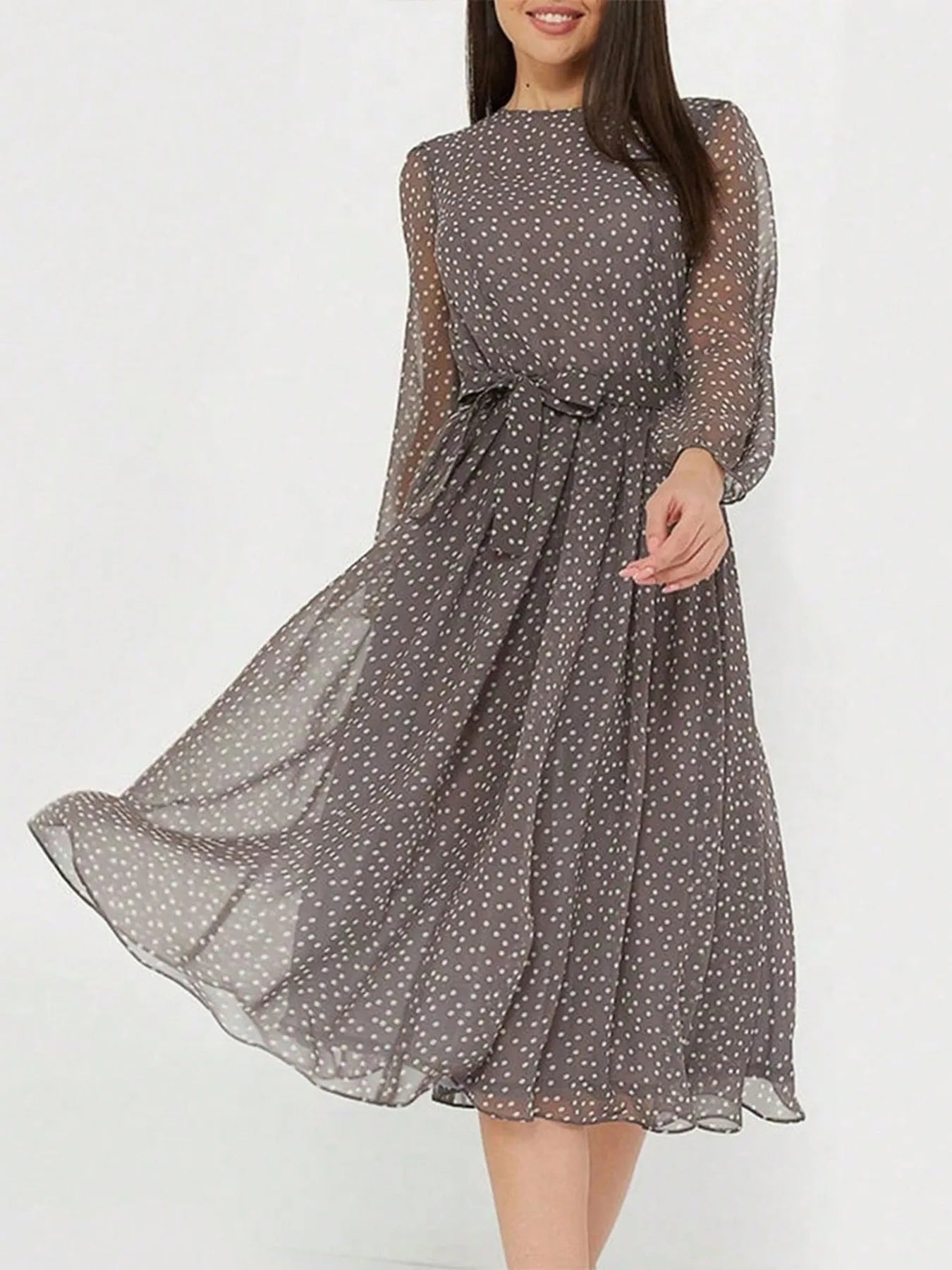 Vestido Midi con Mangas Largas y Lunares Elegante - Vestiria