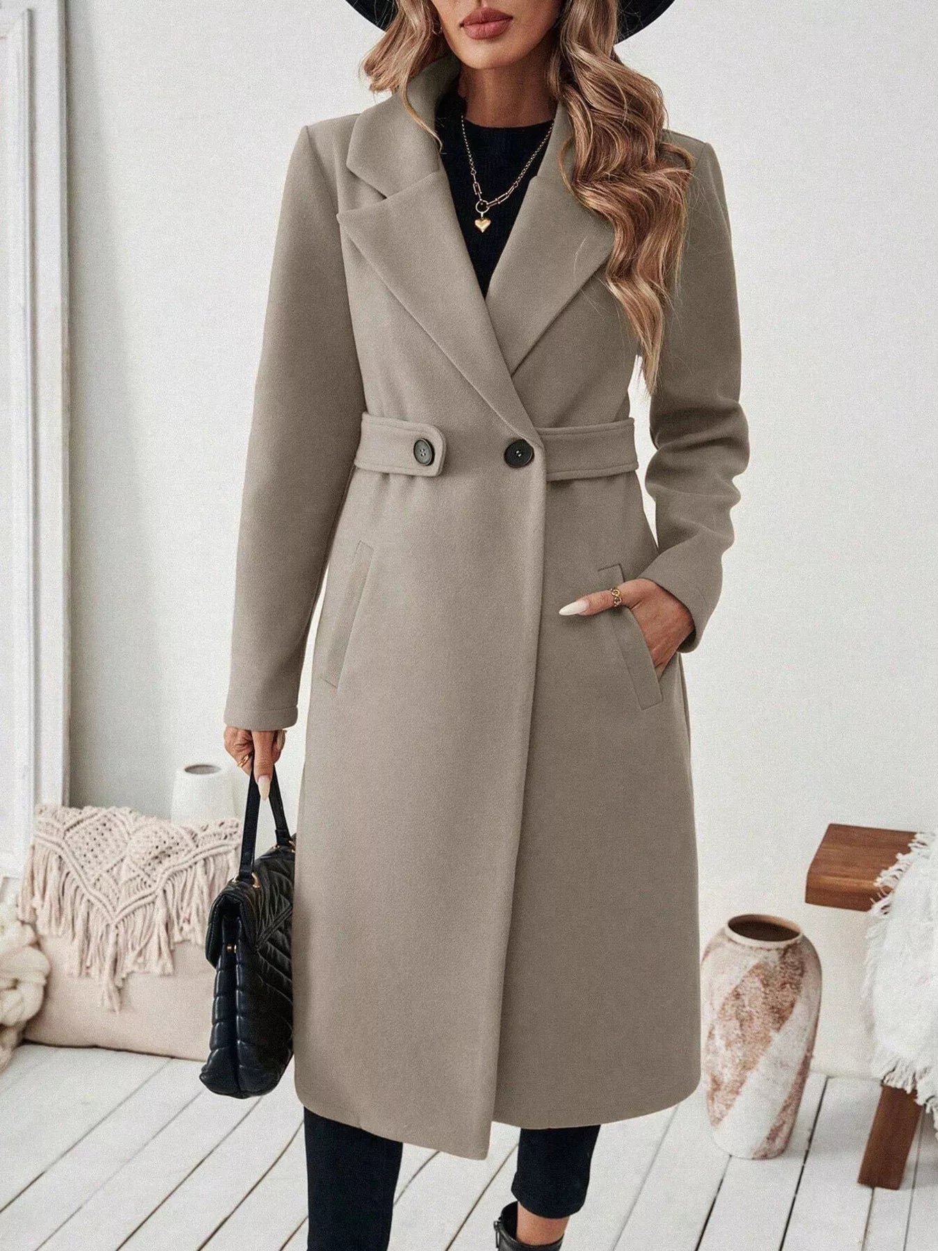 Chaquetón de lana gruesa cuello alto mujer