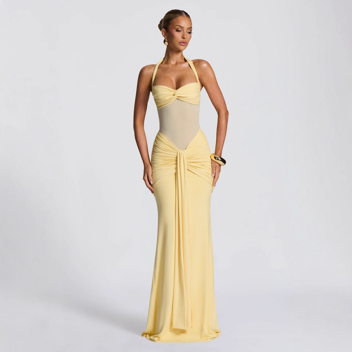 Vestido Ceñido con Espalda Descubierta