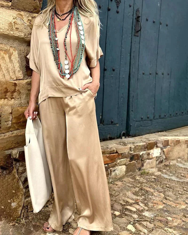 Blusa Blanca Chic con Pantalón Ancho Cómodo - Vestiria