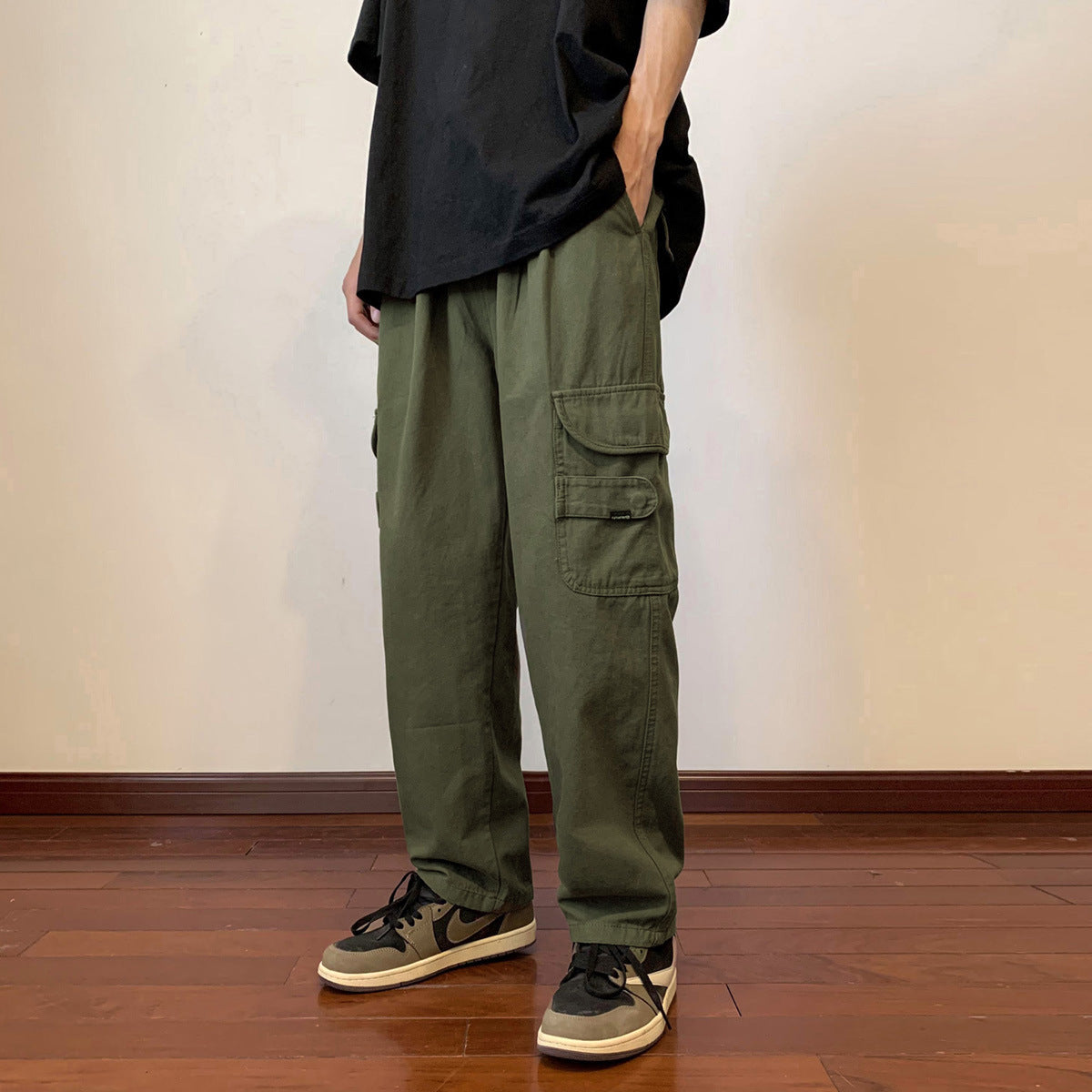 Pantalones verdes rectos de estilo militar ligeros - Vestiria