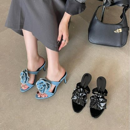 Sandalias Tacón Alto Mujer con Flor y Detalles Elegantes - Vestiria