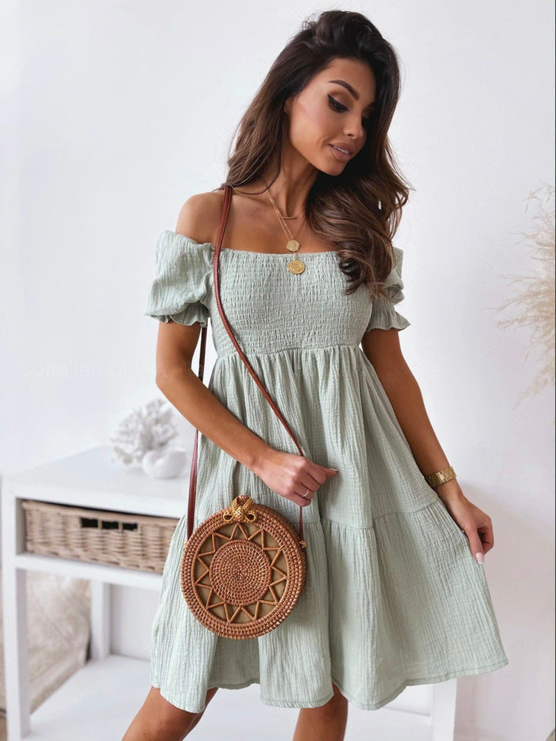 Vestido Escote Abierto Elegante - Vestiria