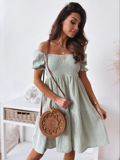 Vestido Escote Abierto Elegante - Vestiria