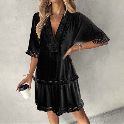 Vestido Boho Chic con Bordados y Borlas