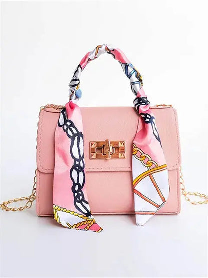 Bolso Bandolera Chic con Detalles Florales
