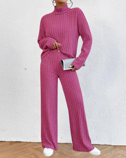 Conjunto de punto suave y femenino - Vestiria